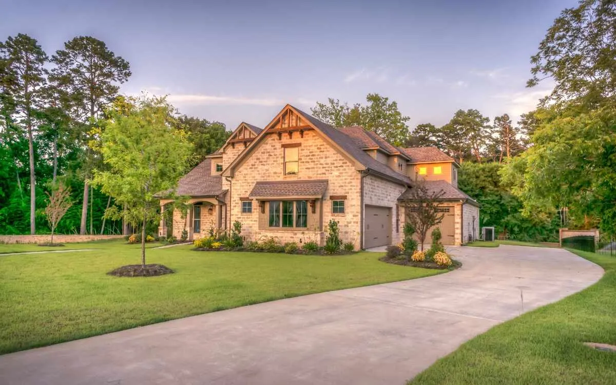 Water Damage Restoration services in Crystal City, TX